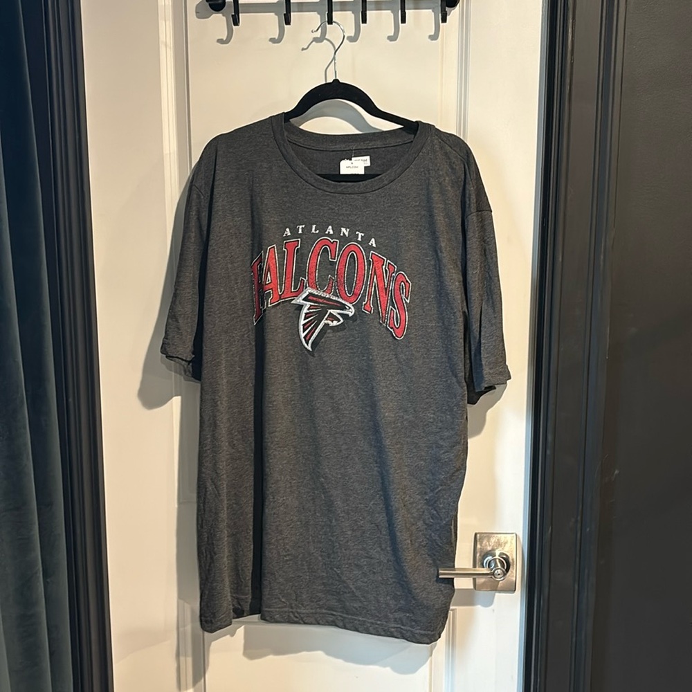 NFL Atlanta Falcons gray 2XL t shirt nwt